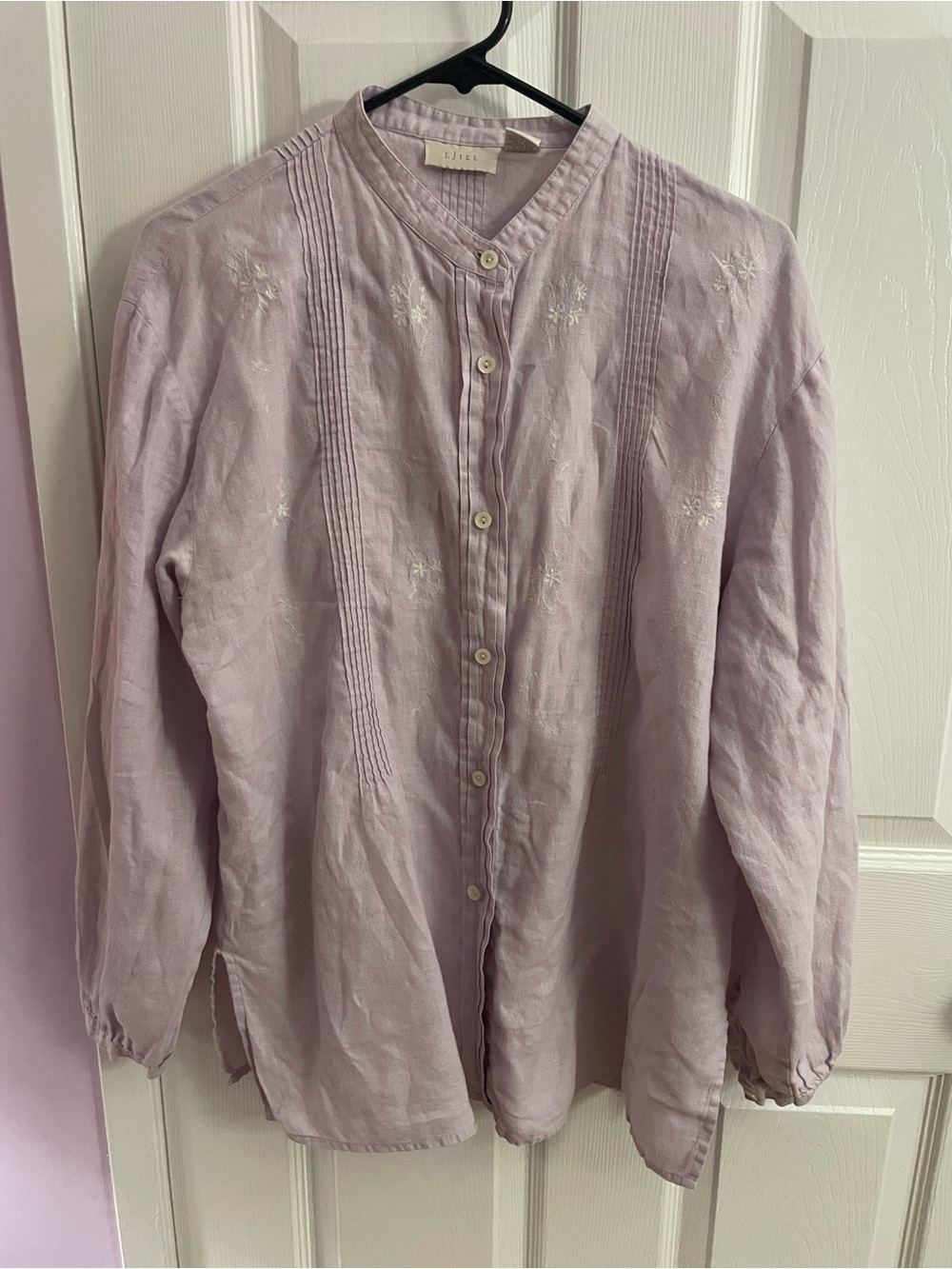 J. Jill 100%Linen Lavender Embroidered Button-Down Shirt